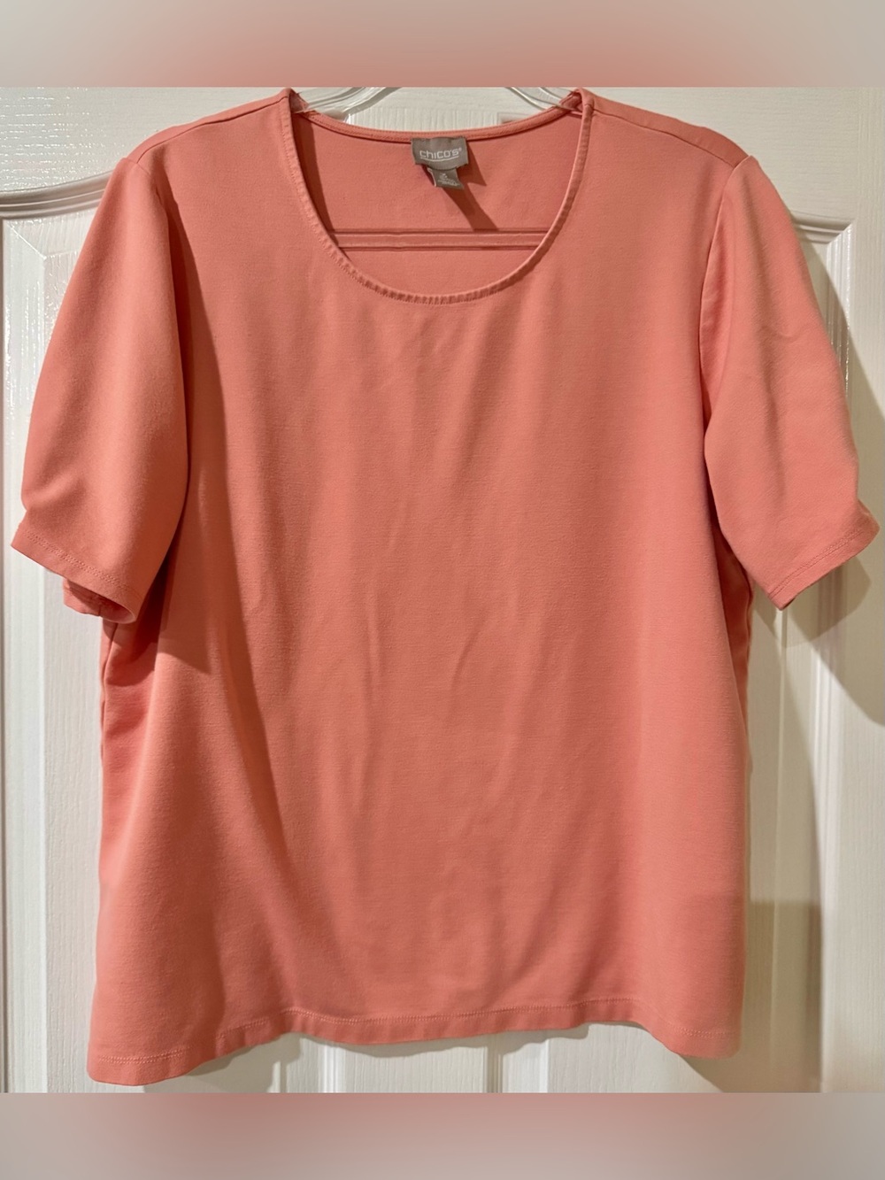 Chico's Coral Short Sleeve Top XL (3) Scoop Neck